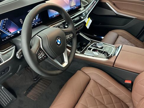 Used 2026 BMW X5 sDrive40i w/ Climate Comfort Package image 4