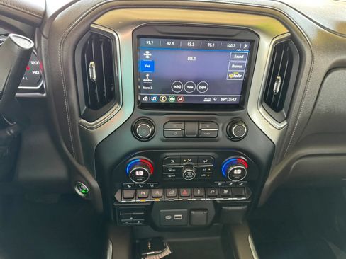 Used 2019 Chevrolet Silverado 1500 LTZ w/ LTZ Plus Package AWD/4WD image 14