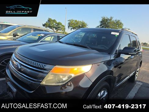 Used 2013 Ford Explorer XLT FWD image 1