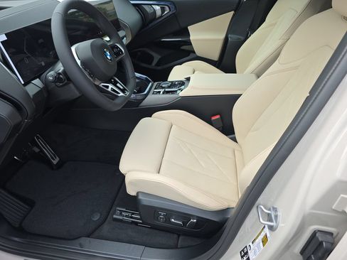 New 2026 BMW X3 xDrive30i w/ Premium Package AWD/4WD image 8