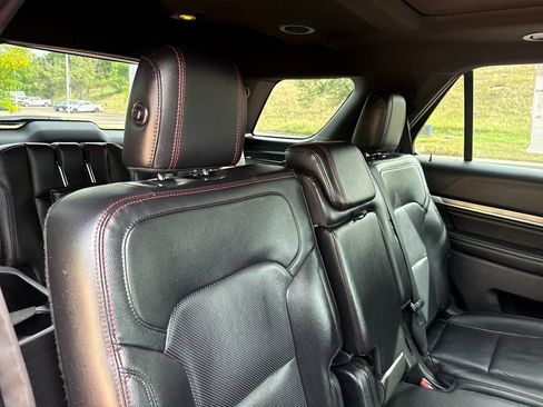 Used 2016 Ford Explorer Sport w/ Equipment Group 401A AWD/4WD image 26