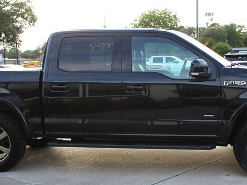 Used 2015 Ford F150 Lariat w/ Equipment Group 501A Mid AWD/4WD image 6