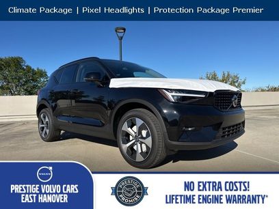 New 2026 Volvo XC40 B5 Plus w/ Protection Package Premier