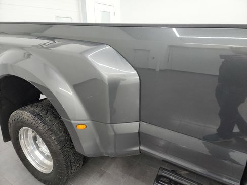 Used 2017 Ford F350 Lariat w/ Lariat Ultimate Package image 29