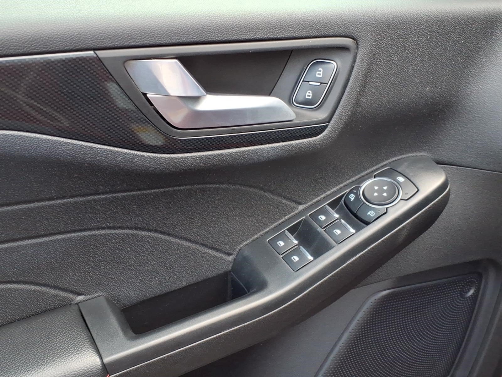 Used 2023 Ford Escape ST-Line w/ Tech Pack #1 AWD/4WD image 14