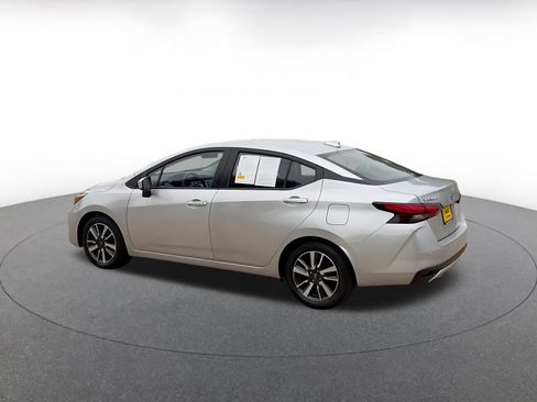 Used 2025 Nissan Versa SV FWD image 10