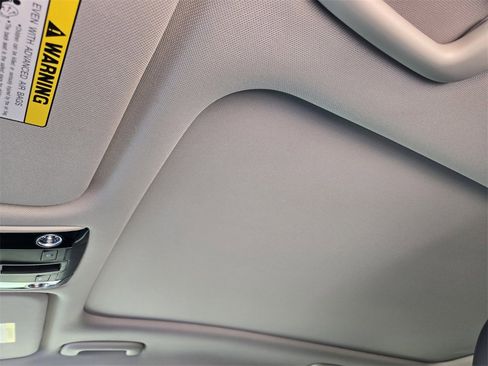 New 2026 Kia Sorento SX image 18