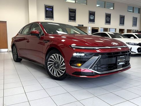 Used 2025 Hyundai Sonata Limited image 71