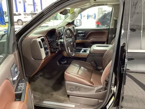 Used 2016 Chevrolet Silverado 1500 High Country AWD/4WD image 10