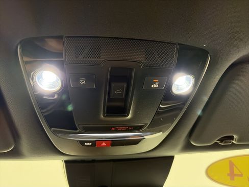 Certified 2024 Kia Sportage X-Pro Prestige AWD/4WD image 30