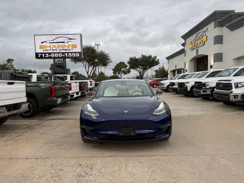 Used 2018 Tesla Model 3 Long Range AWD/4WD image 39