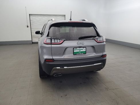 Used 2019 Jeep Cherokee Limited AWD/4WD image 6