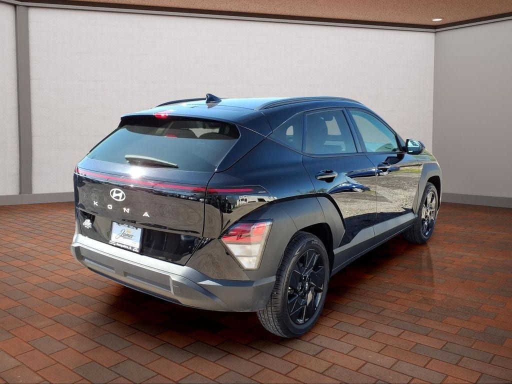 Used 2026 Hyundai Kona SEL Sport FWD image 7