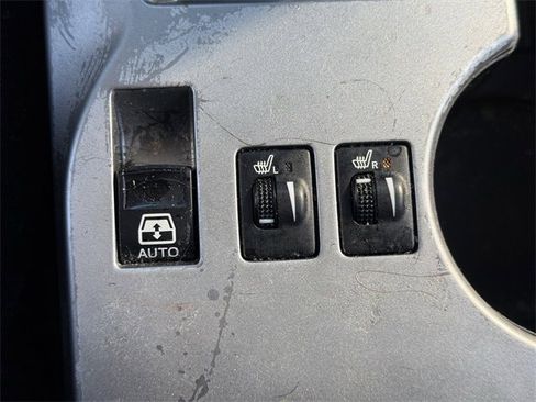 Used 2022 Toyota 4Runner SR5 Premium image 21