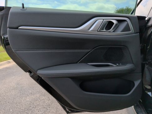 Used 2023 BMW i4 eDrive35 w/ Premium Package RWD image 39