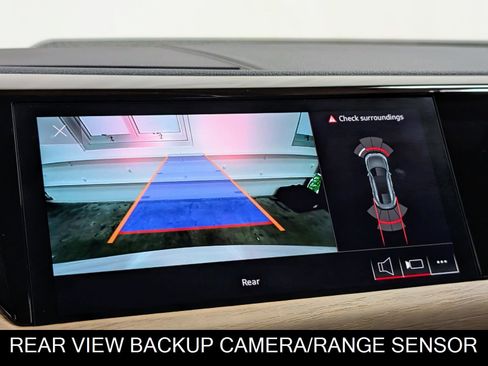 Used 2022 Audi e-tron GT Premium Plus image 39