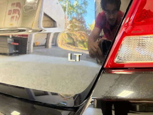 Used 2020 Chevrolet Trax LT w/ LT Convenience Package image 19