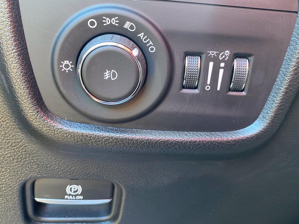 Used 2021 Jeep Grand Cherokee L Limited AWD/4WD image 26