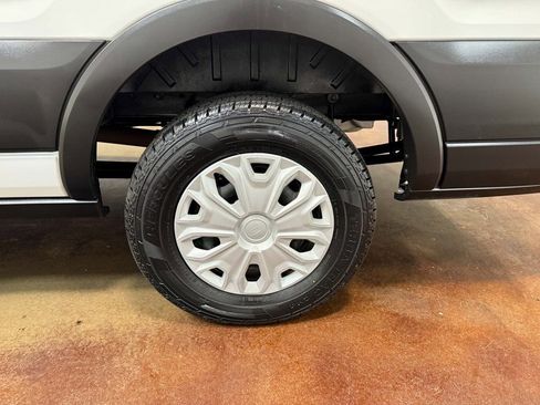 Used 2023 Ford Transit 350 XLT image 89