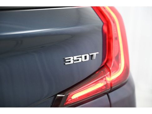 Used 2021 Cadillac XT4 Luxury w/ Cold Weather Package image 53