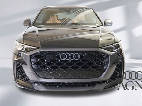 New 2026 Audi RS Q8 performance image 17