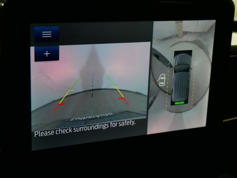 Used 2022 Ford Explorer ST-Line image 32