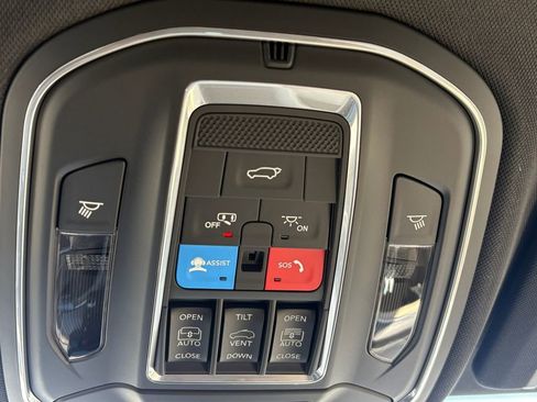 New 2026 Jeep Grand Cherokee Limited w/ Limited Altitude Package RWD image 25