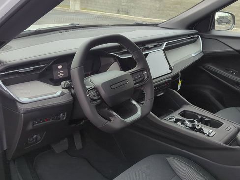 New 2026 Jeep Cherokee Laredo image 11