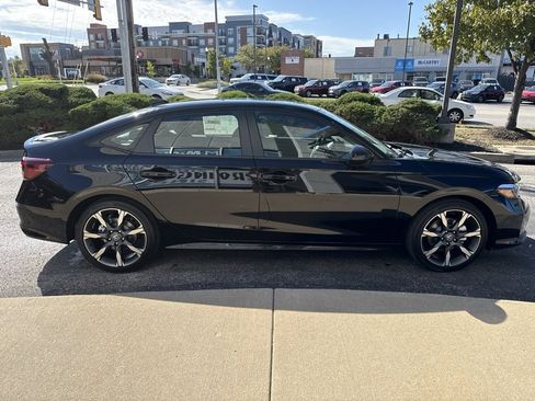 New 2026 Honda Civic Sport Touring image 4