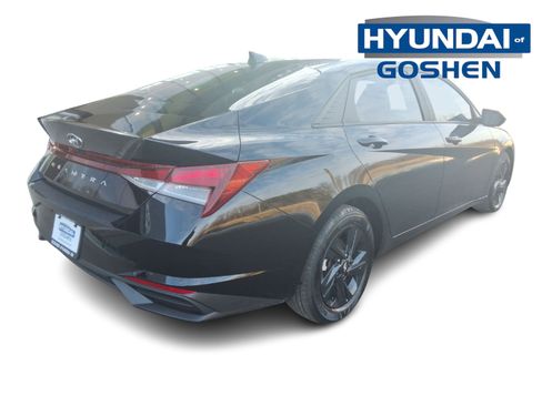 Used 2023 Hyundai Elantra SEL image 9