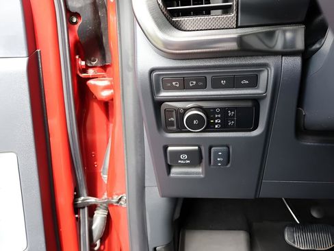 Used 2024 Ford F150 Raptor image 39