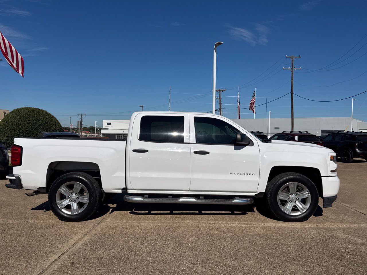 Used 2018 Chevrolet Silverado 1500 Custom w/ Custom Convenience Package RWD image 33