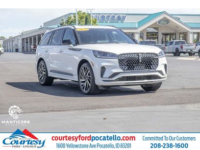 Used 2025 Lincoln Aviator Black Label w/ Jet Appearance Package