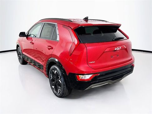 New 2025 Kia Niro Wind image 7