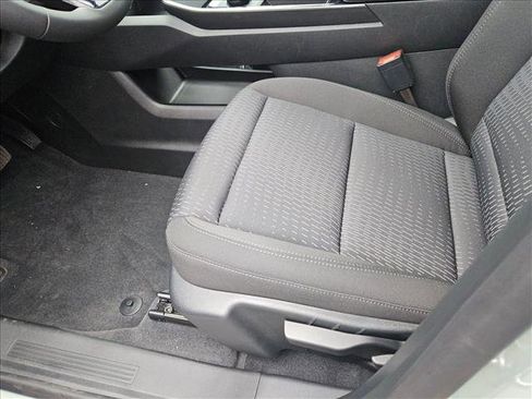 New 2026 Chevrolet Equinox LT image 4