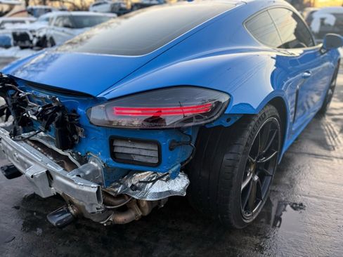 Used 2024 Porsche 718 Cayman GT4 image 7