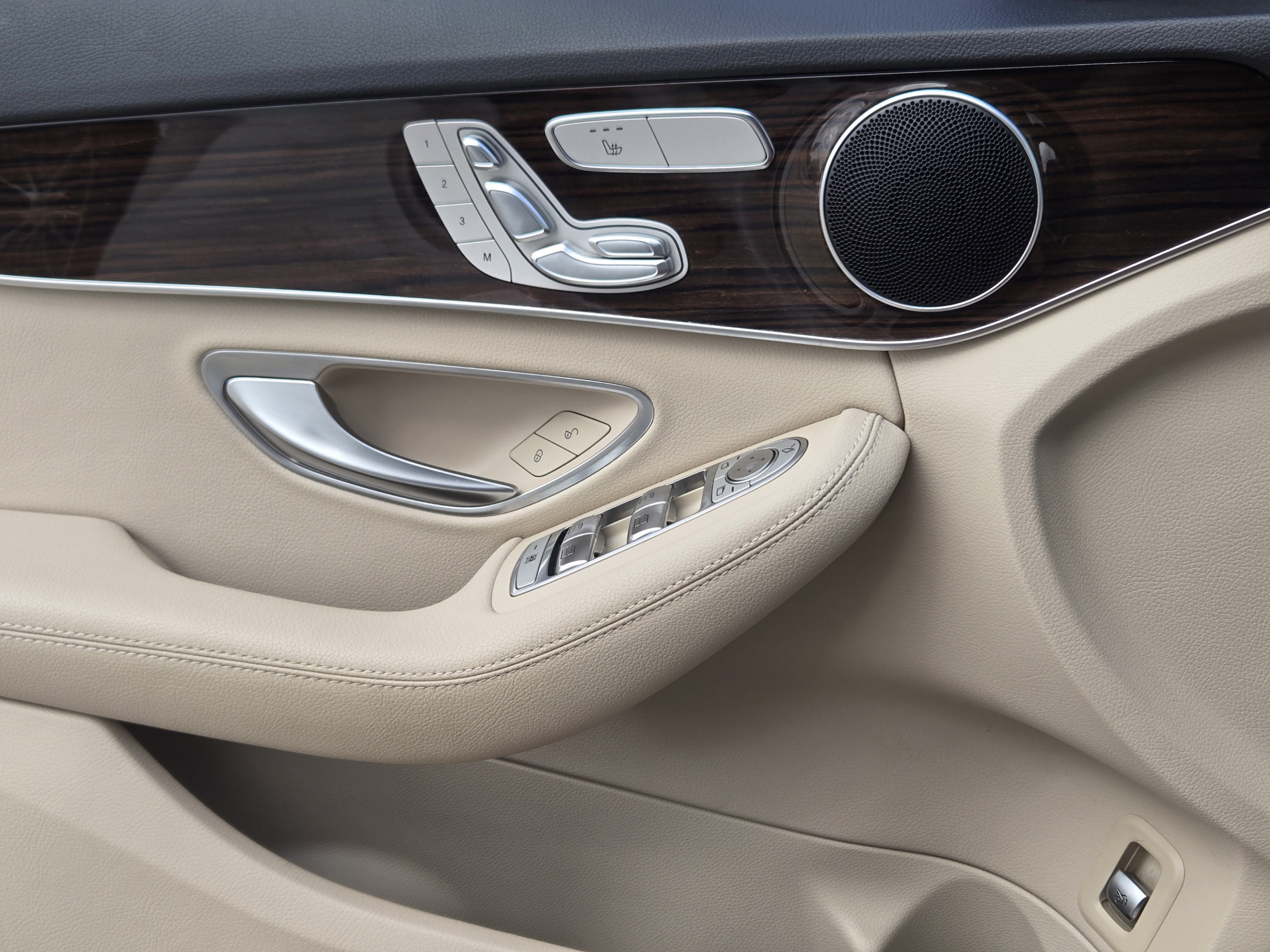 Certified 2021 Mercedes-Benz C 300 Sedan image 29
