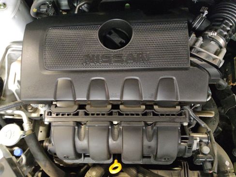 Used 2018 Nissan Sentra SR FWD image 30