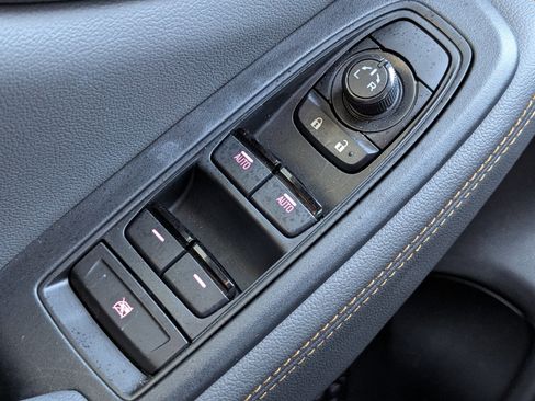 Used 2025 Subaru Forester Wilderness w/ Convenience Package image 23