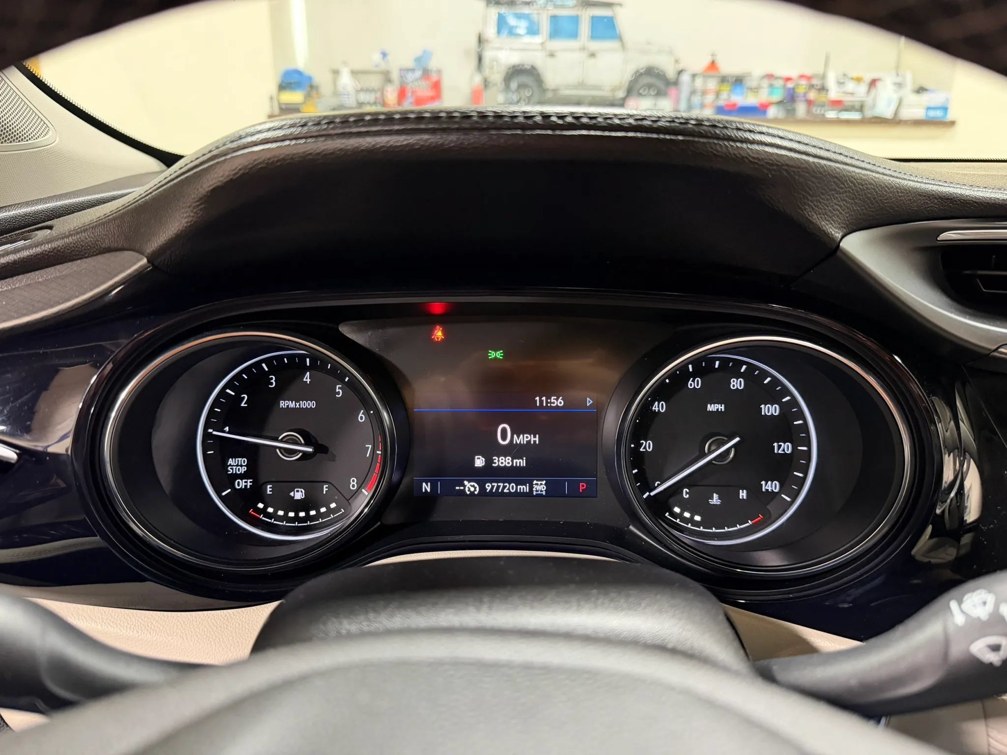 Used 2021 Buick Encore GX Essence AWD/4WD image 42