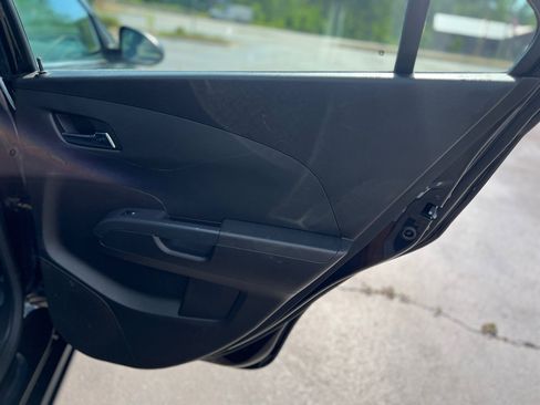 Used 2012 Chevrolet Sonic LT image 31