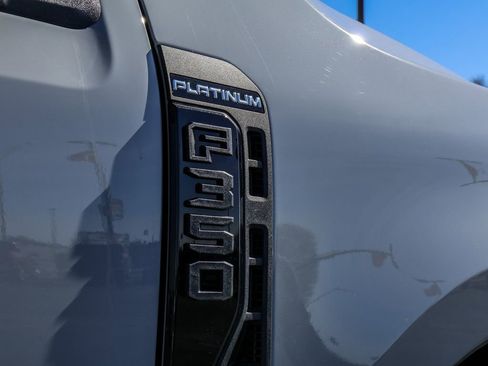 Used 2026 Ford F350 Platinum image 15