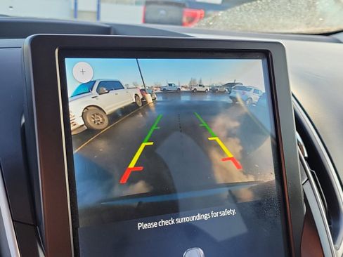 Used 2024 Ford Edge SEL w/ Convenience Package image 29