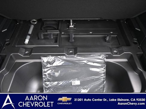 New 2026 Chevrolet Equinox EV LT image 35