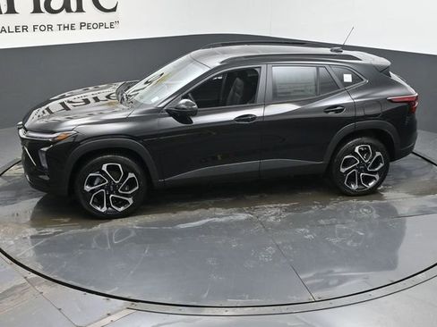 New 2026 Chevrolet Trax RS image 36