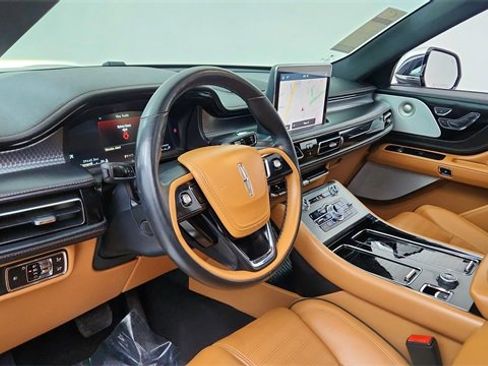 Used 2020 Lincoln Aviator Black Label w/ Dynamic Handling Package image 18