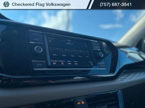 Used 2022 Volkswagen Taos S AWD/4WD image 38