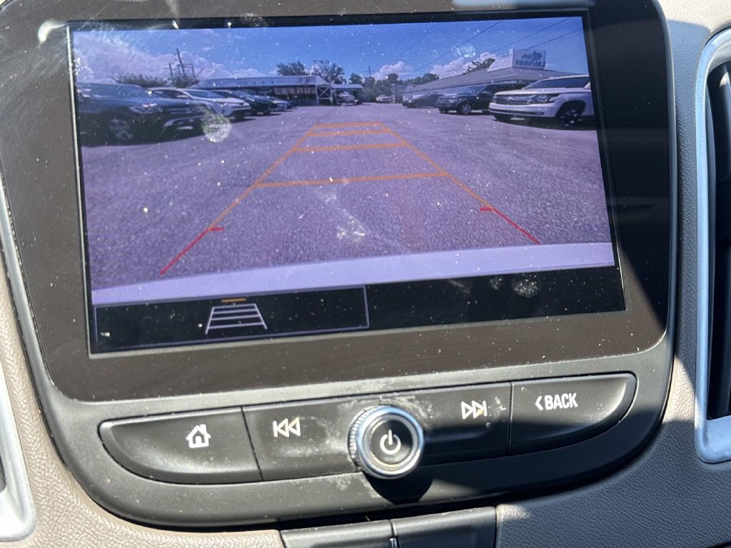 Used 2023 Chevrolet Malibu LS w/ Driver Confidence Package FWD image 27