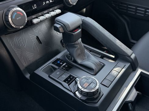 New 2026 Toyota Tacoma TRD Off-Road AWD/4WD image 16