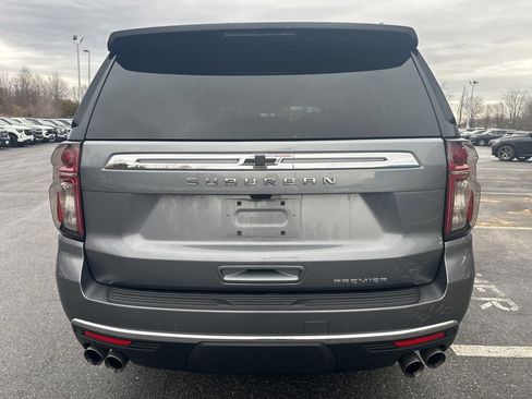 Used 2021 Chevrolet Suburban Premier image 6